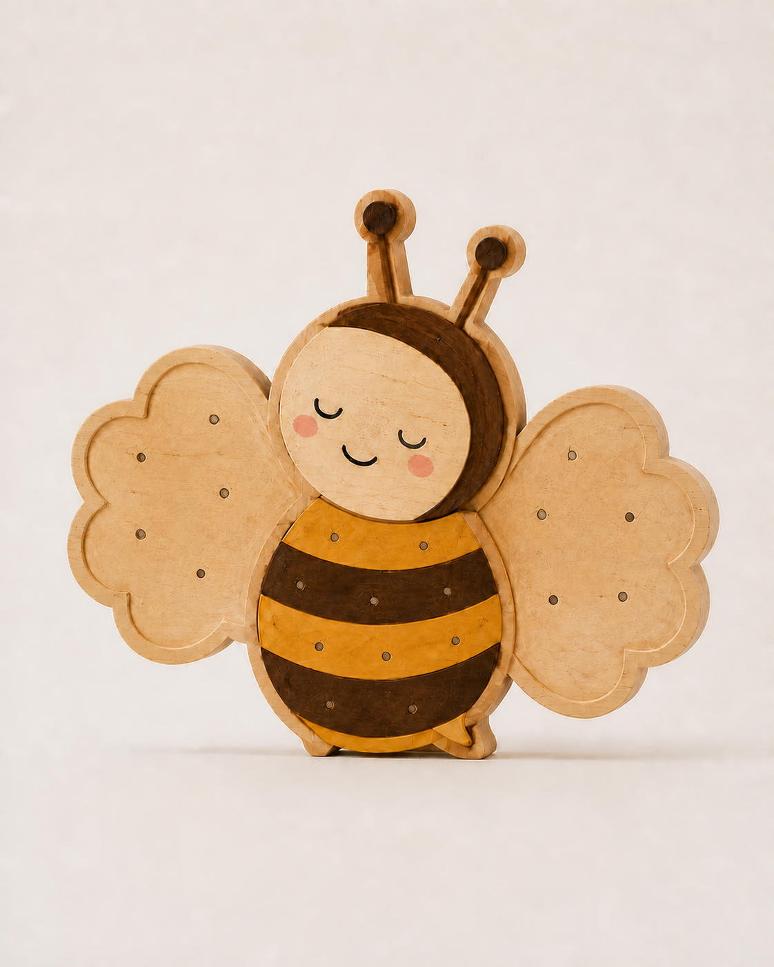 Lampe veilleuse Abeille ORAWOOD en pin massif, éteinte
