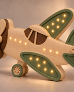 Lampe Avion ORAWOOD, détail de la lumière chaude et des points LED
