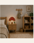 Lampe Champignon ORAWOOD, dans une chambre d'enfant en lumière naturelle