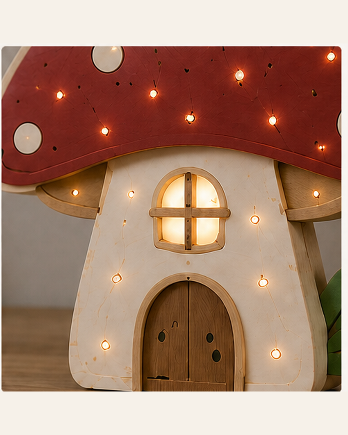 Lampe Champignon ORAWOOD, détail des points lumineux LED