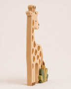Lampe Girafe ORAWOOD, vue latérale montrant l’épaisseur de 3 cm