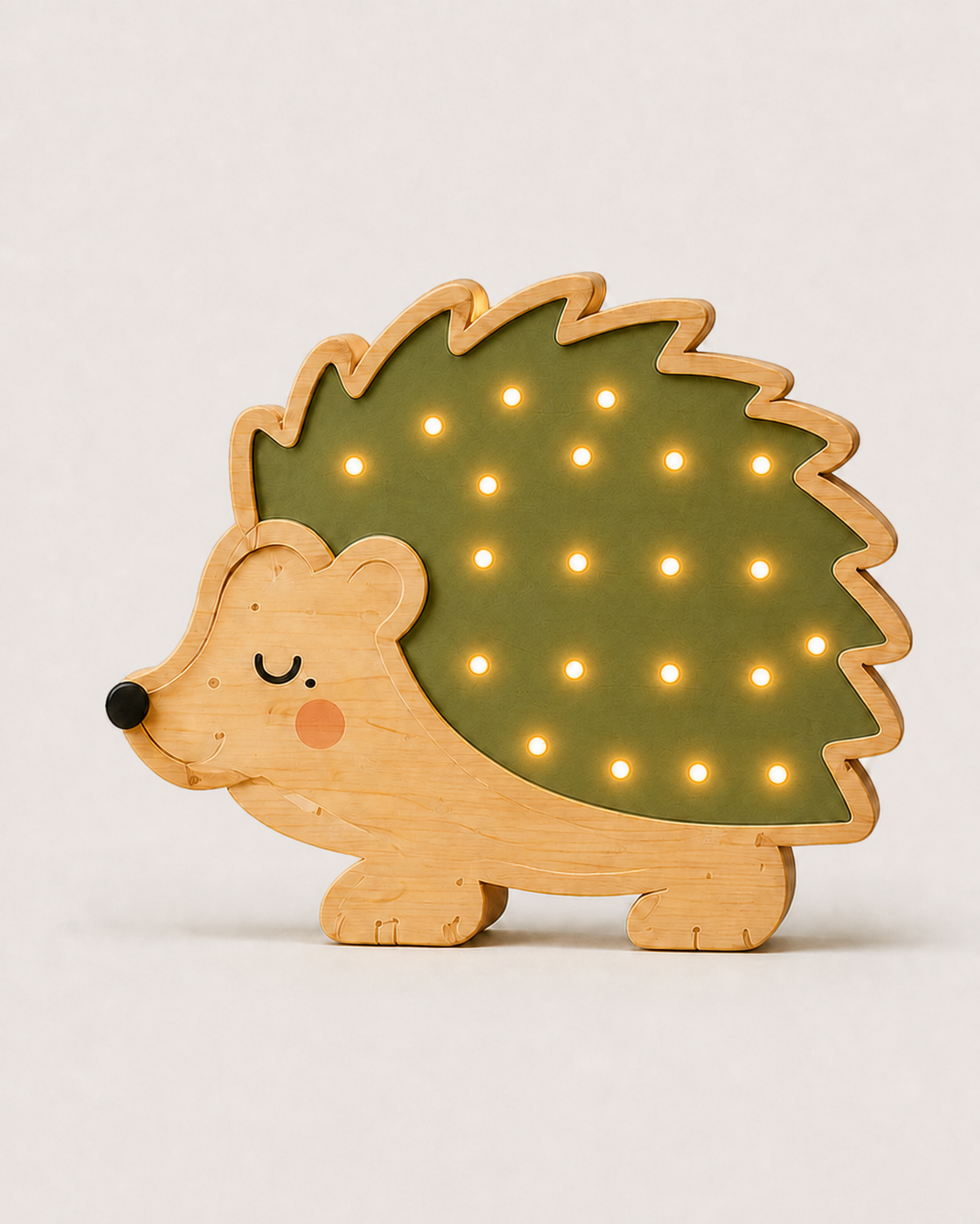 Lampe veilleuse Hérisson ORAWOOD en pin massif, allumée