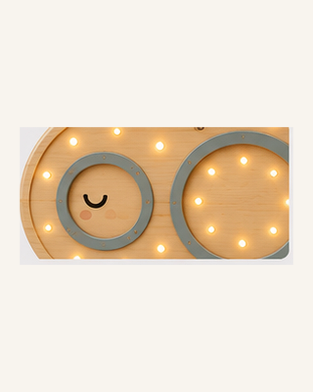 Lampe Sous-marin ORAWOOD, gros plan du bois et des points lumineux