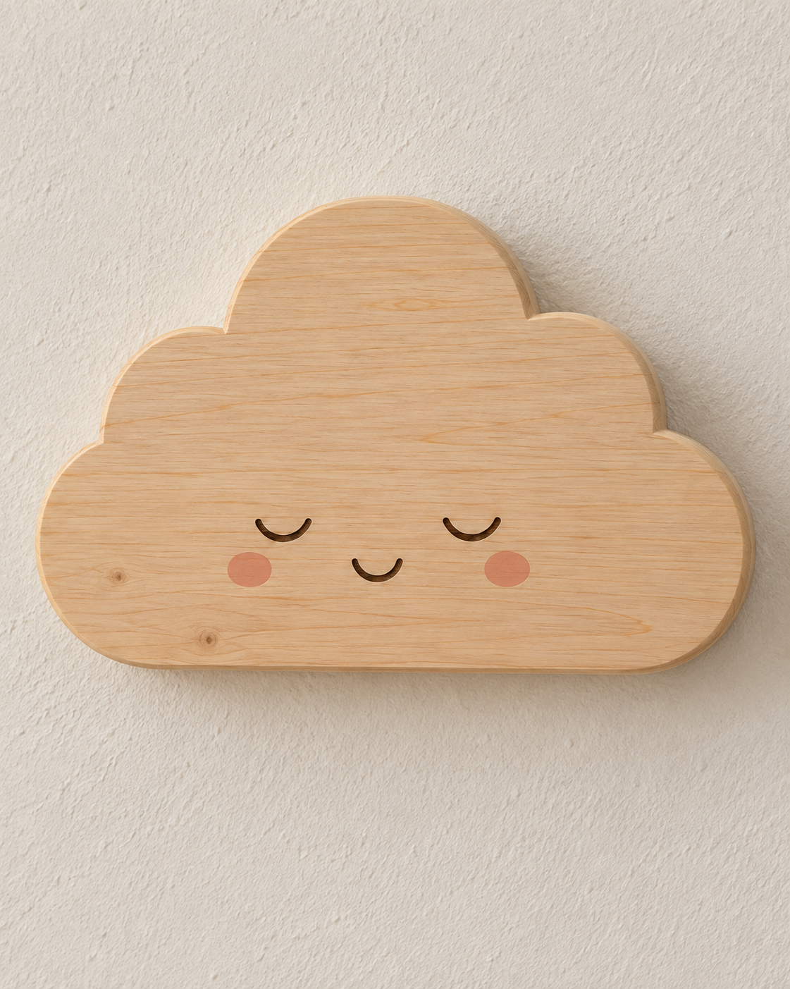 ORAWOOD cloud wall-light 29x19 display detail 2026-09-28 4/5 — Lampe Nuage murale, mise en scène illustrative : Gros plan illustratif du visage et du veinage du pin