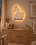 Visualisation illustrative de la lampe Cygne murale ORAWOOD avec halo lumineux arrière